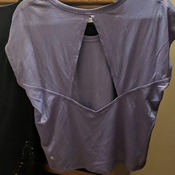 Lululemon open back top - Picture 2 of 5